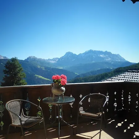 Frapes Guest house
